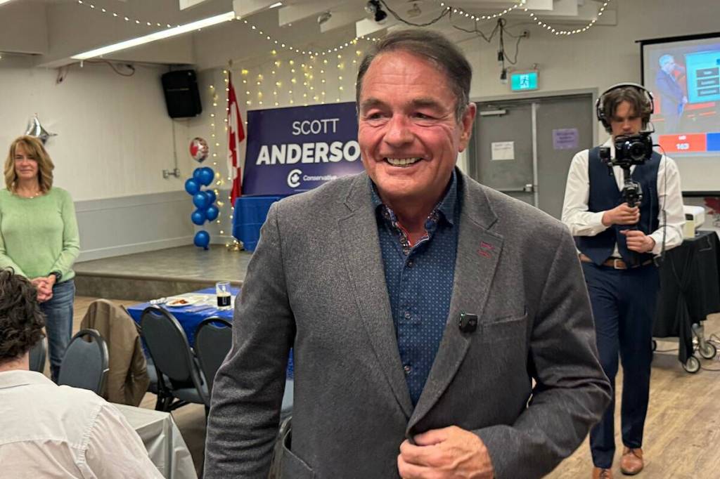 From Ottawa to ostriches, Vernon-Lake Country-Monashee MP reflects on 2025