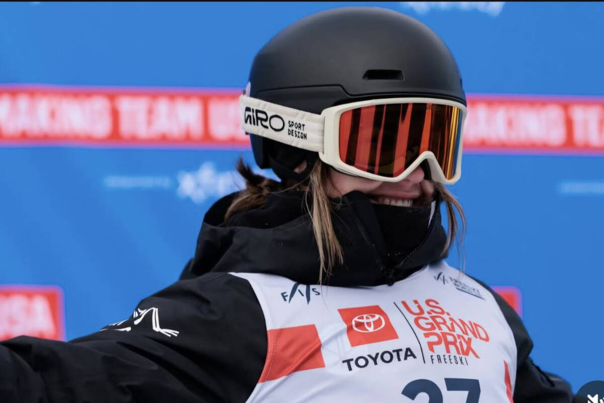 Top - 5 World Cup finish for B . C . freestyle skier | Williams Lake Tribune